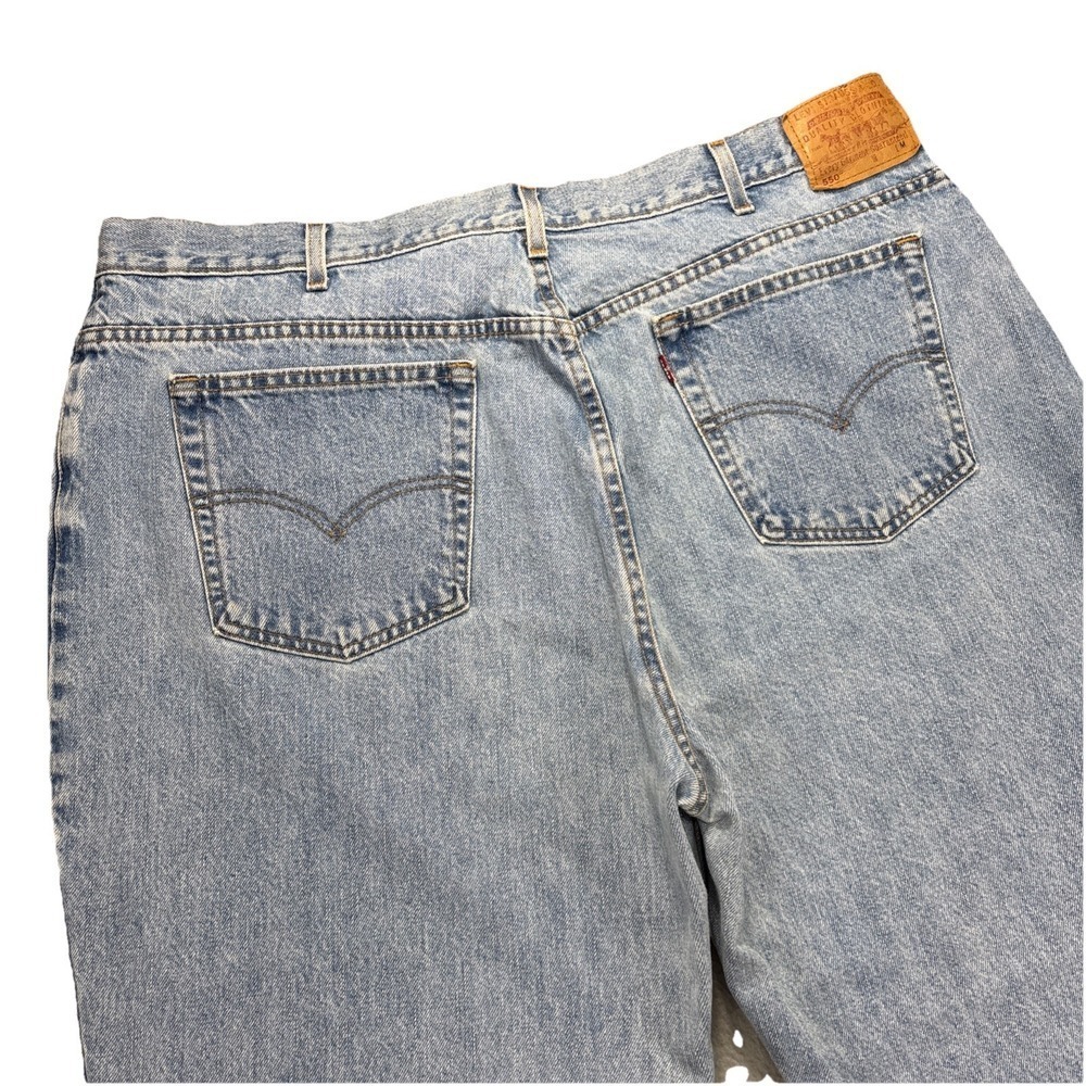 Vintage Levi's 550 Jeans Womens 24M Relaxed Fit Tapered Leg Blue Denim Work Y2K